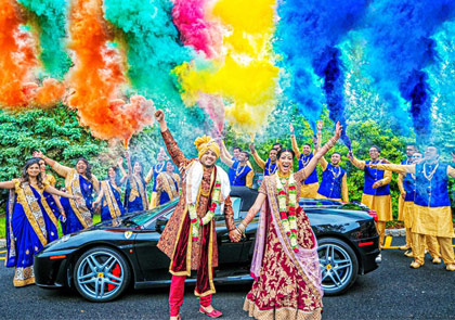 Индийская свадьба с цветным дымом в Москве